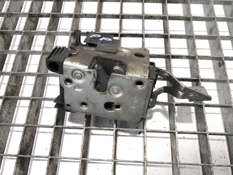 ZÁMOK DVERÍ PRAVÝ PREDNÝ FIAT DUCATO AUTOBUS (244_) 2002 - 2022