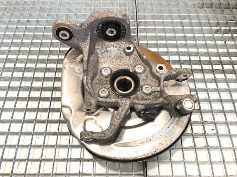 OTOČ NÁBOJ PRAVÁ ZADNÁ VOLVO V90 II KOMBI (235, 236) 2016 - 2022 OTOČ NÁBOJ PRAVÁ ZADNÁ VOLVO V90 II KOMBI (235, 236) 2016 - 2022