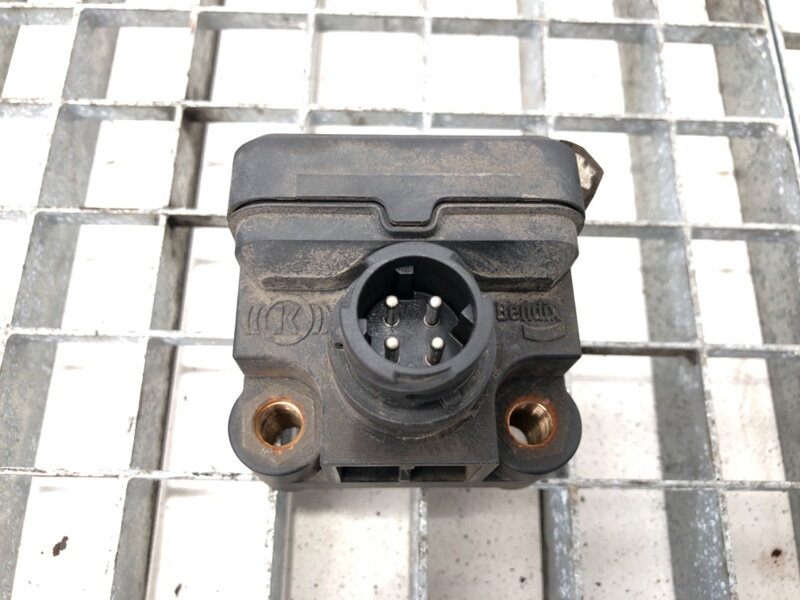 SNÍMAČ ESP MAN TGX I 2006 - 2022 81259370051 SNÍMAČ ESP MAN TGX I 2006 - 2022 81259370051