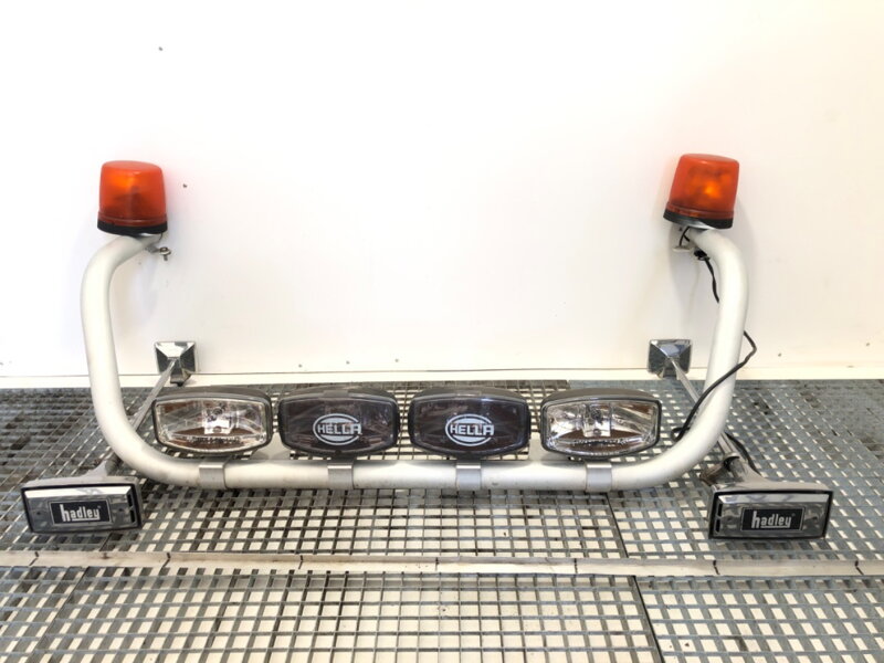 SYGNAŁY PNEUMATYCZNYE HADLEY VÝSTUHA OŚWIETLENIOWA SYGNALIZACYJNA DAF XF 2012 - 2022