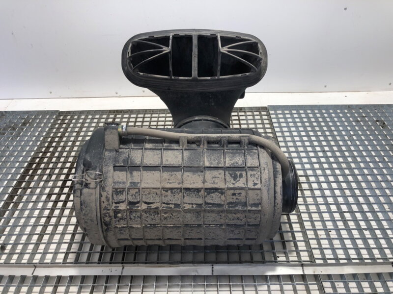 KRYT FILTRA VZDUCHU DAF XF 2012 - 2022