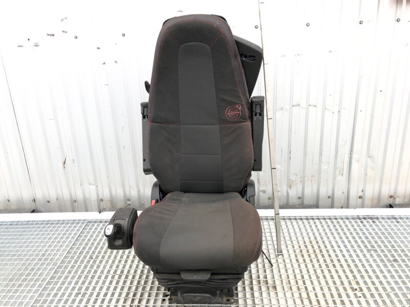 SEDADLO ĽAVÉ PREDNÉ VOLVO FH II 2012 - 2022