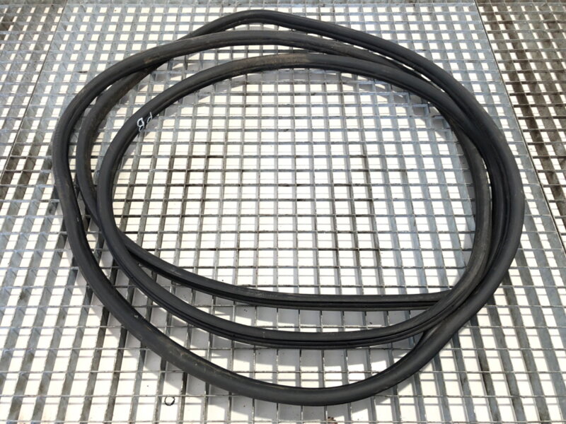 Tesnenie dverí bočných posuvných Mercedes-benz Sprinter 3 , 5-T Tourer BUS (B907) 2018 - 2022