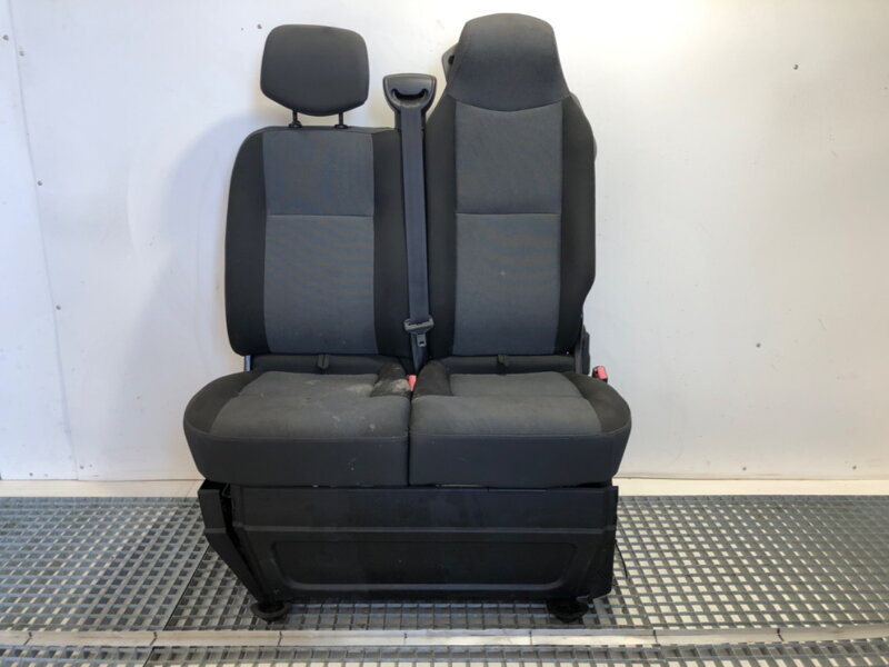 Sedadlo pravé predné Renault Master III (EV, HV, UV) 2010 - 2022