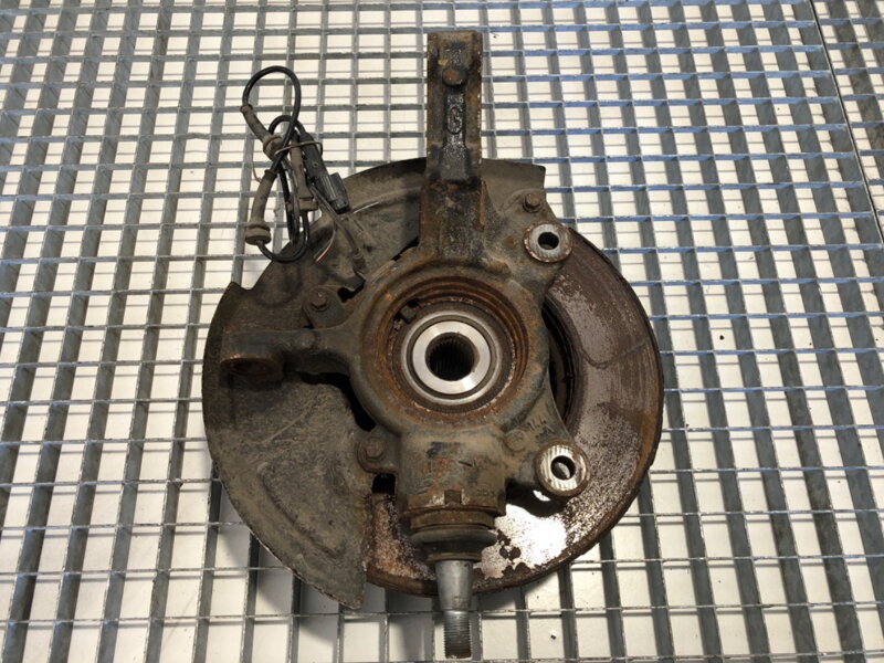 Otoč ľavá predná Renault Master III (FV) 2010 - 2022