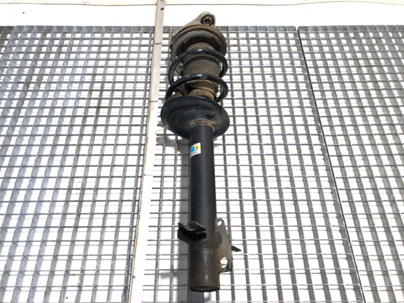 Tlmič pravý predný S pružinou Peugeot Boxer Autobus 2005 - 2022