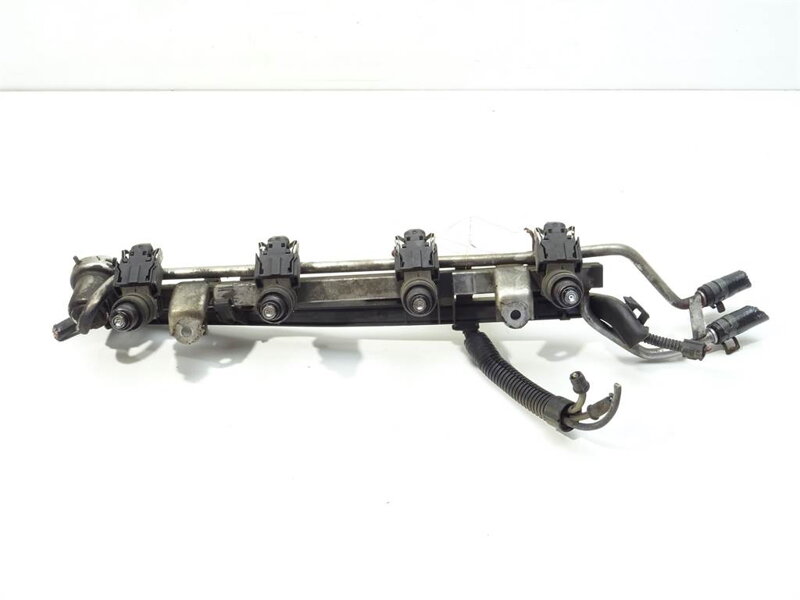 VSTREKOVACIA RAMPA VSTREKOVAČE AUDI A3 (8L1) 1996 - 2006