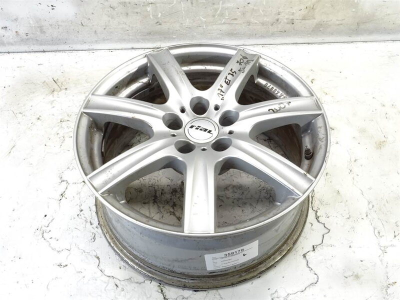 HLINÍKOVÝ DISK VW ---