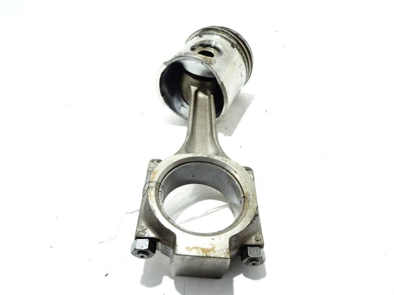 PIEST S OJNICOU KAWASAKI GTR