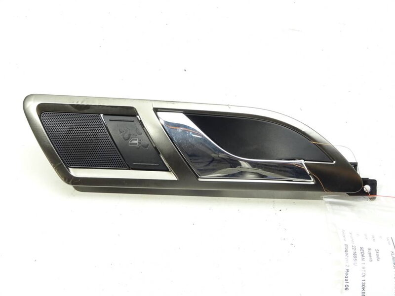 KĽUČKA ZADNÁ PRAVÁ VNÚTORNÁ SKODA SUPERB I (3U4) 2001 - 2008