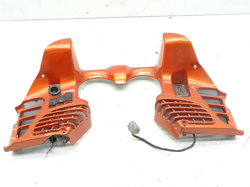 KRYT TACHOMETRA BUDÍKOV BMW RT R1100 90k BMW --- 2313803