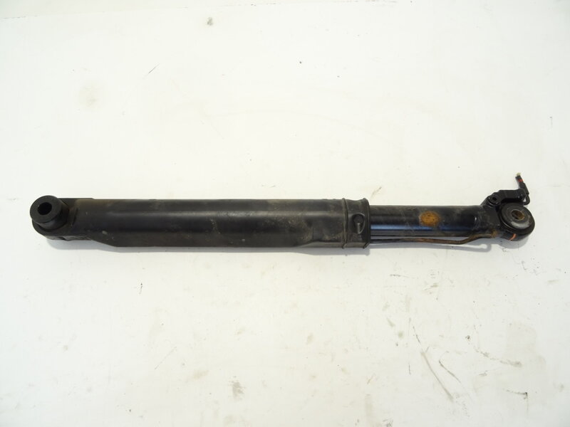 SERVOMOTOR / VZPERA ZDVIHANIA KABÍNY RENAULT TRUCKS T 2013 - 2022