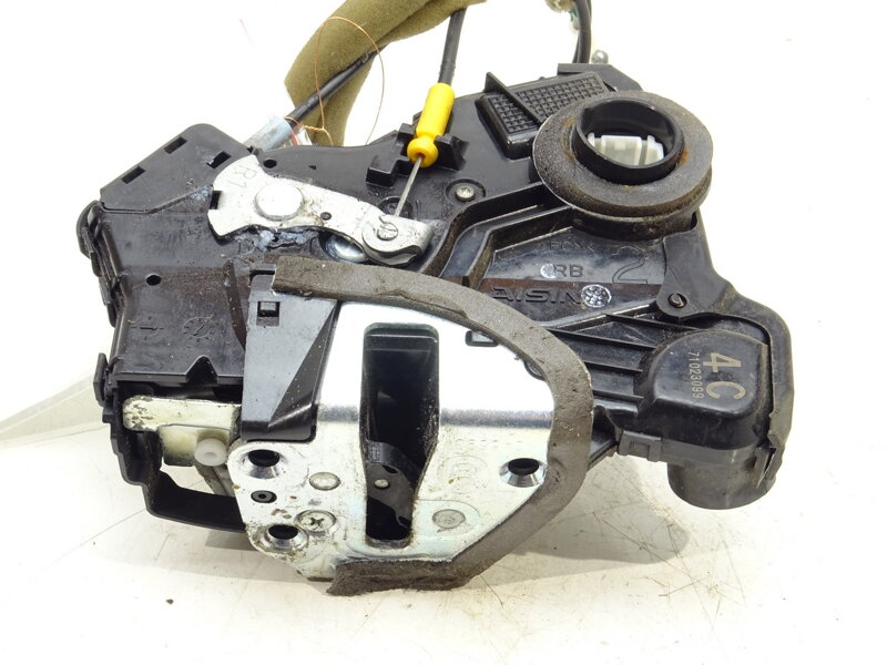 ZÁMOK PREDNÝ PRAVÝ TOYOTA LAND CRUISER 200 (_J2_) 2007 - 2022