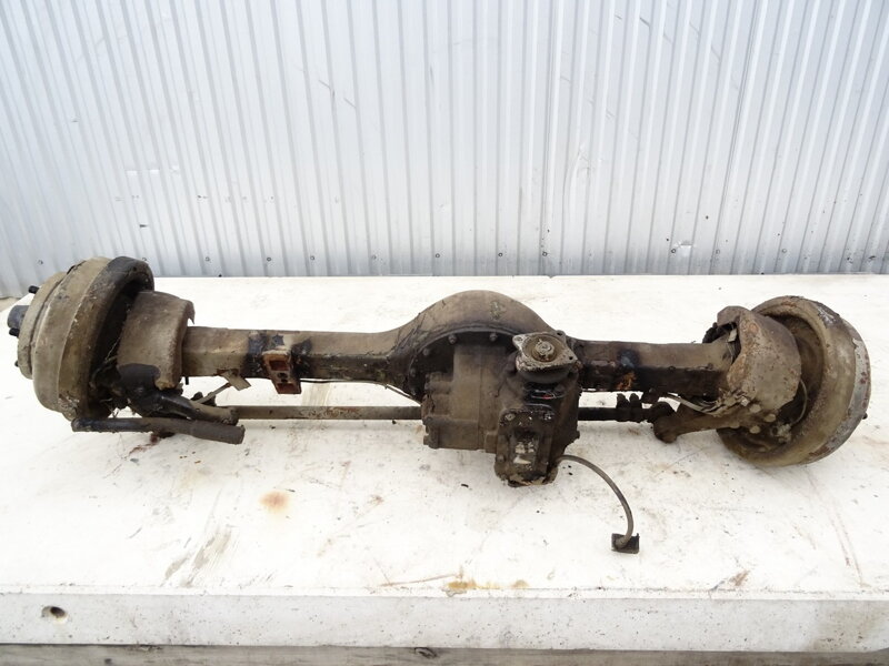 NÁPRAVA PREDNÁ REO USA CIĘŻARÓWKA USA --- NÁPRAVA PREDNÁ REO USA CIĘŻARÓWKA USA ---