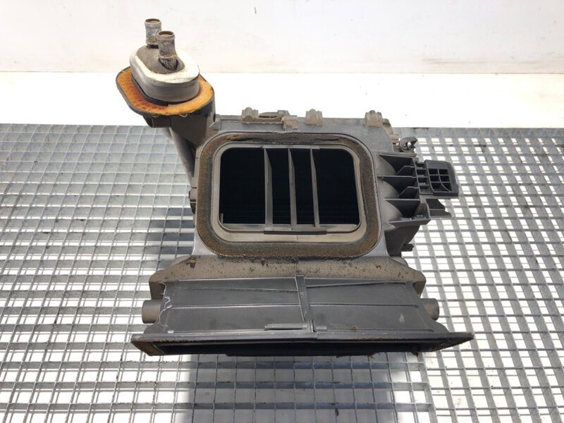 RADIÁTOR KÚRENIA OPEL VIVARO A AUTOBUS (X83) 2001 - 2014 8200109674