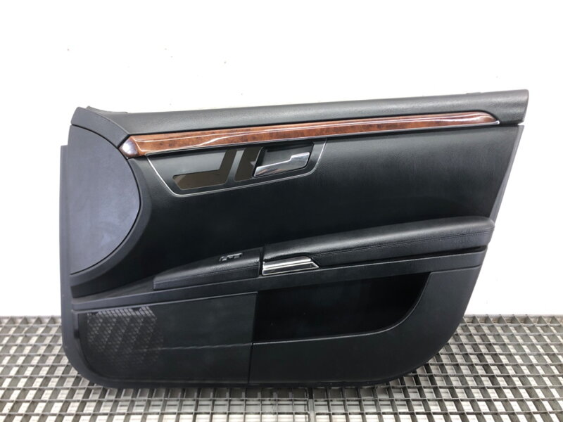 TAPACÍR DVERÍ PRAVÝ PREDNÝ MERCEDES-BENZ CLASS S (W221) 2005 - 2013 TAPACÍR DVERÍ PRAVÝ PREDNÝ MERCEDES-BENZ CLASS S (W221) 2005 - 2013