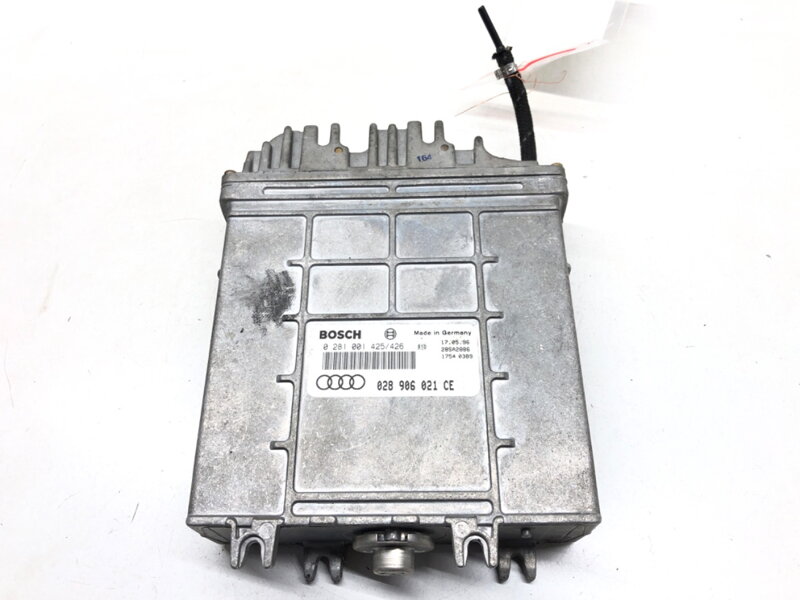 RIADIACA JEDNOTKA MOTORA AUDI A4 B5 (8D2) 1994 - 2001 0281001425 RIADIACA JEDNOTKA MOTORA AUDI A4 B5 (8D2) 1994 - 2001 0281001425