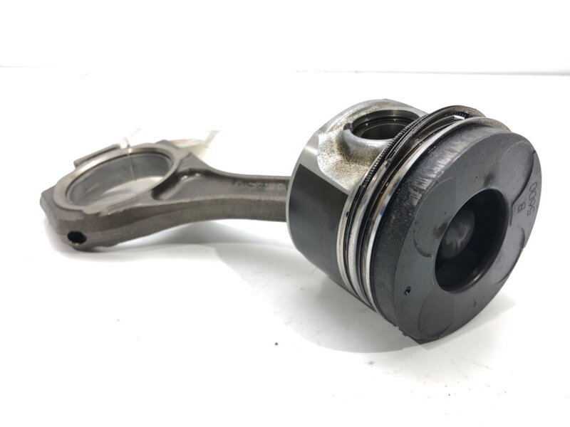 PIEST S OJNICOU OPEL SIGNUM LIFTBACK (Z03) 2003 - 2008 Y30DT