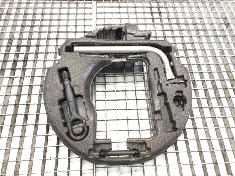 SADA NÁRADIA AUDI A6 C7 (4G2, 4GC) 2010 - 2018 4G0012109C SADA NÁRADIA AUDI A6 C7 (4G2, 4GC) 2010 - 2018 4G0012109C