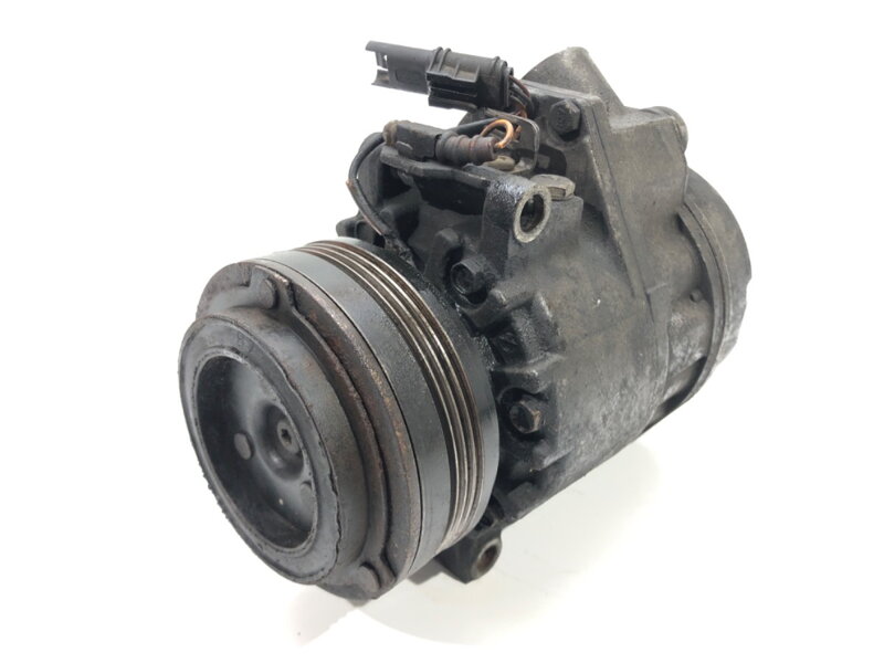 KOMPRESOR KLIMATIZÁCIE BMW X5 (E70) 2006 - 2013 9121762