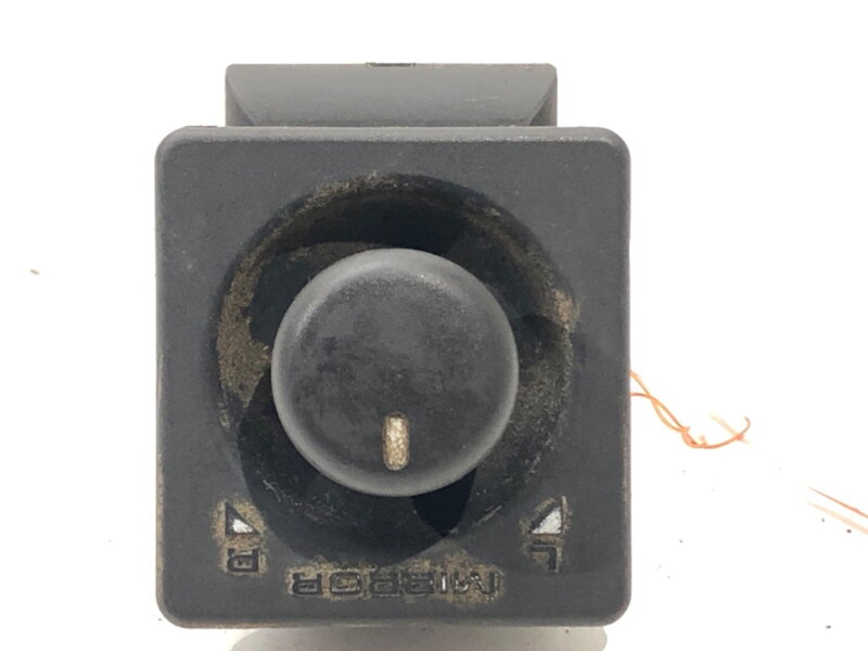 PREPÍNAČ REGULÁCIE ZRKADIEL LAND ROVER FREELANDER I (L314) 1998 - 2006 AMR2498