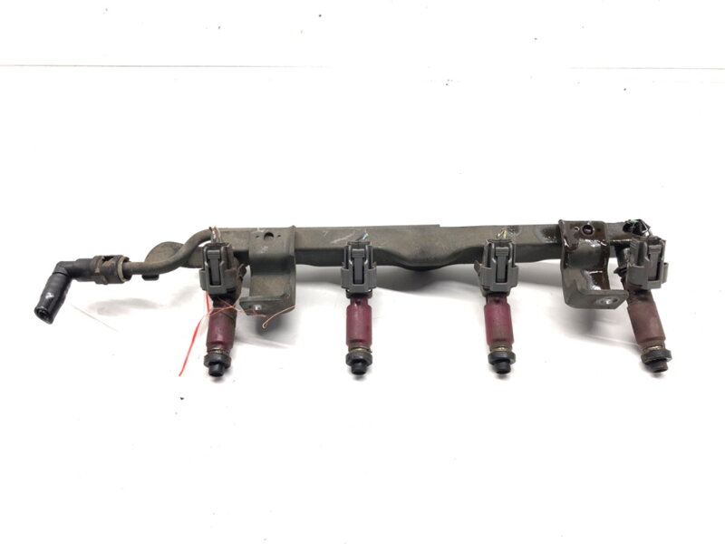 VSTREKOVACIA RAMPA MAZDA 3 (BK) 2003 - 2009 195500-3310