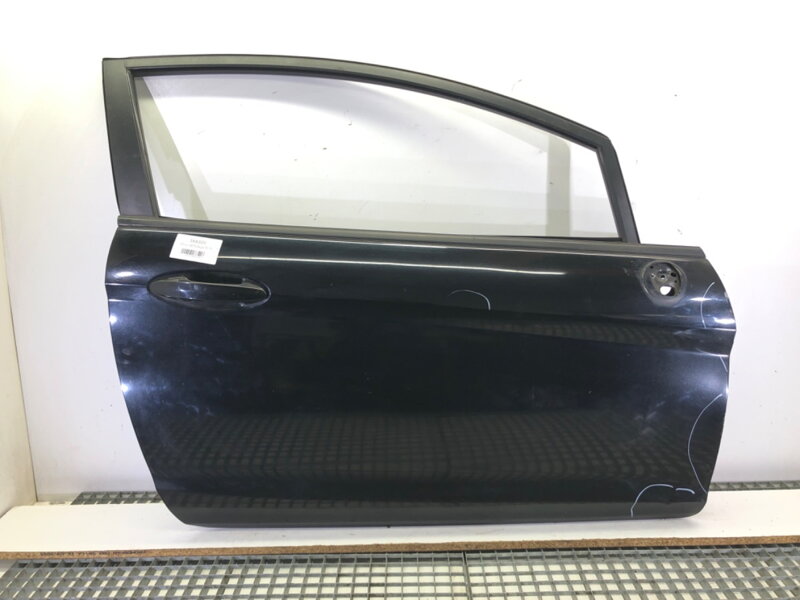 DVERE PRAVÉ PREDNÉ FORD FIESTA VI (CB1, CCN) 2008 - 2022