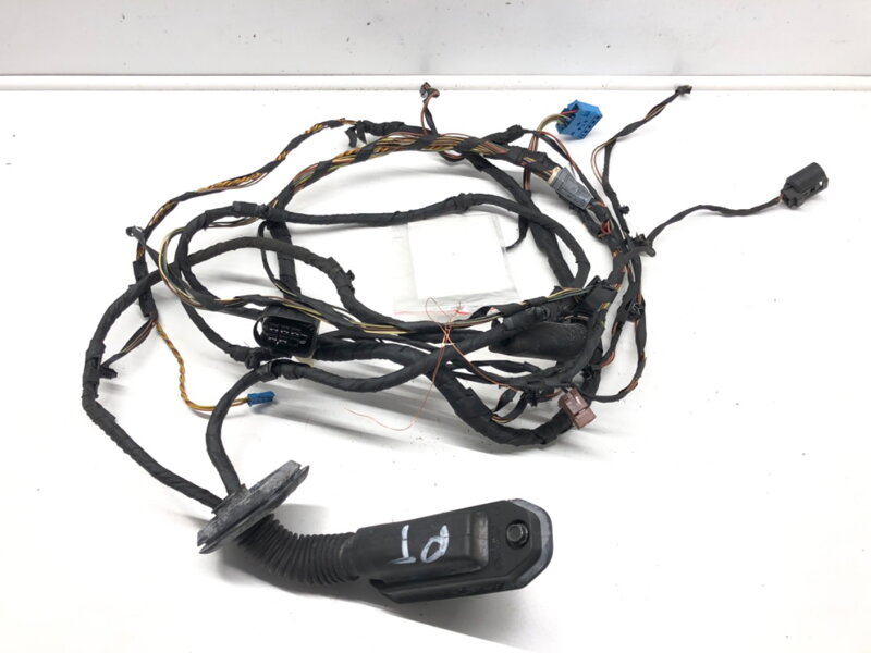KABELÁŽ DVERE ZADNÁ PRAVÁ BMW 7 (F01, F02, F03, F04) 2008 - 2015 9234348 KABELÁŽ DVERE ZADNÁ PRAVÁ BMW 7 (F01, F02, F03, F04) 2008 - 2015 9234348