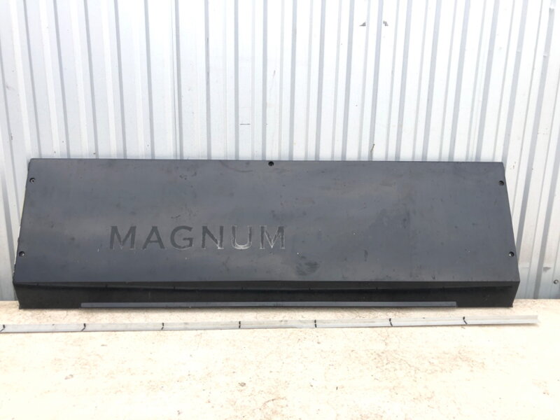 KAPOTA RENAULT TRUCKS MAGNUM 1990 - 2022 5000937387 KAPOTA RENAULT TRUCKS MAGNUM 1990 - 2022 5000937387