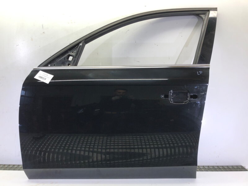 DVERE ĽAVÉ PREDNÉ AUDI A4 B8 AVANT (8K5) 2007 - 2015