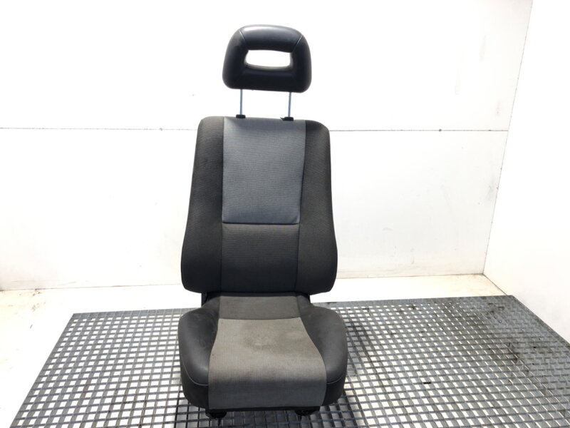 SEDADLO PRAVÉ PREDNÉ RENAULT TRUCKS D 2013 - 2022