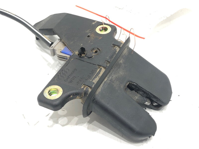 ZÁMOK VEKA BATOŽINOVÉHO PRIESTORU ZADNÝ AUDI A4 B6 (8E2) 2000 - 2005 8E5827505A