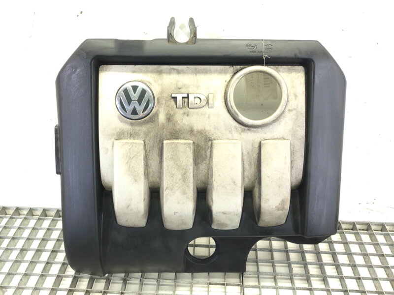 VEKO / KRYT MOTORA VW GOLF V (1K1) 2003 - 2010 03G103925AN