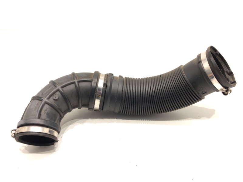 VZDUCHOVÉ POTRUBIE OPEL ASTRA J (P10) 2009 - 2015 13265785