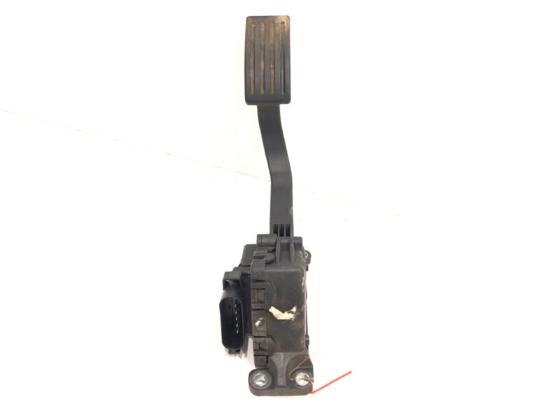 PLYNOVÝ PEDÁL FORD FOCUS II (DA_, HCP, DP) 2004 - 2013 4M51-9F836-AK
