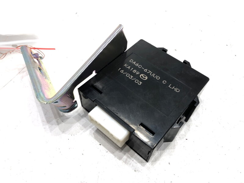 MODUL PDC PARKOVANIA MAZDA 2 (DL, DJ) 2014 - 2022 DA6C-67UUO MODUL PDC PARKOVANIA MAZDA 2 (DL, DJ) 2014 - 2022 DA6C-67UUO