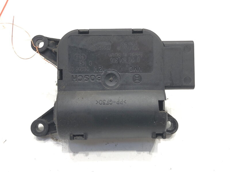 MOTOR RADIÁTORA KÚRENIA AUDI A4 B7 AVANT (8ED) 2004 - 2008 8E1820511D MOTOR RADIÁTORA KÚRENIA AUDI A4 B7 AVANT (8ED) 2004 - 2008 8E1820511D