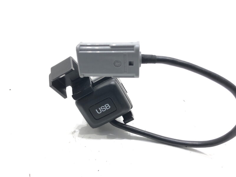 ZÁSUVKA / ULOŽENIE USB HONDA ACCORD VIII (CU) 2008 - 2022