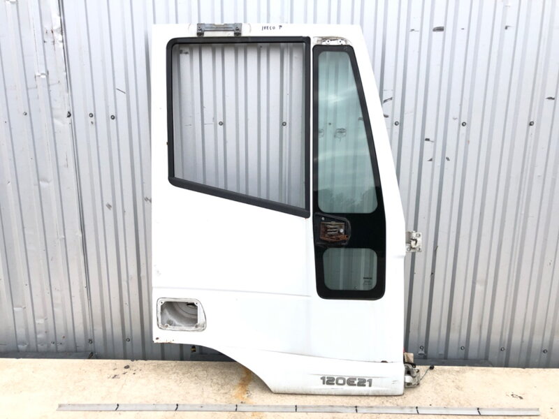 DVERE PRAVÉ PREDNÉ IVECO EUROCARGO I-III 1991 - 2015
