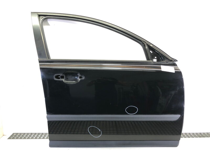 DVERE PRAVÉ PREDNÉ VOLVO S40 II (544) 2003 - 2012 DVERE PRAVÉ PREDNÉ VOLVO S40 II (544) 2003 - 2012