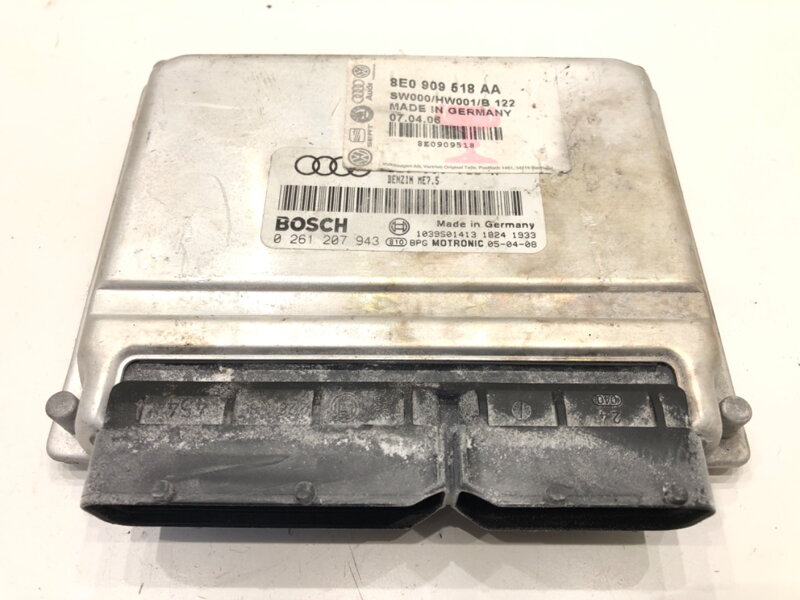 RIADIACA JEDNOTKA MOTORA AUDI A4 B6 AVANT (8E5) 2000 - 2005 0261207943 8E0909518AA RIADIACA JEDNOTKA MOTORA AUDI A4 B6 AVANT (8E5) 2000 - 2005 0261207943 8E0909518AA