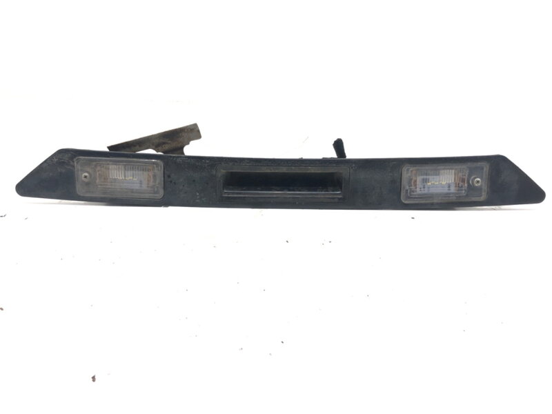 KĽUČKA VEKA BATOŽINOVÉHO PRIESTORU ZADNÁ AUDI A4 B6 AVANT (8E5) 2000 - 2005