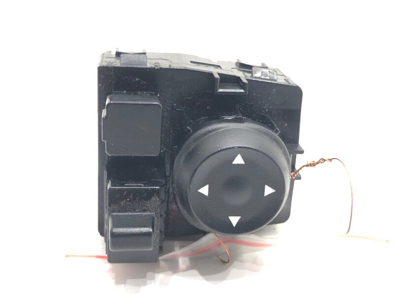 PREPÍNAČ REGULÁCIE ZRKADIEL HYUNDAI I20 III (BC3, BI3) 2020 - 2022 93530BV000