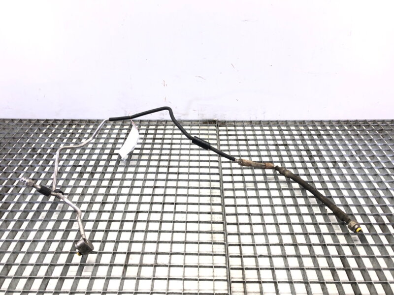 HADICA KLIMATIZÁCIE VW TOUAREG (7LA, 7L6, 7L7) 2002 - 2013 7L6820750L