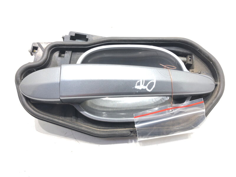 KĽUČKA VONKAJŠIA PRAVÁ PREDNÁ BMW 5 TOURING (E61) 2004 - 2010 5121-7199556 KĽUČKA VONKAJŠIA PRAVÁ PREDNÁ BMW 5 TOURING (E61) 2004 - 2010 5121-7199556