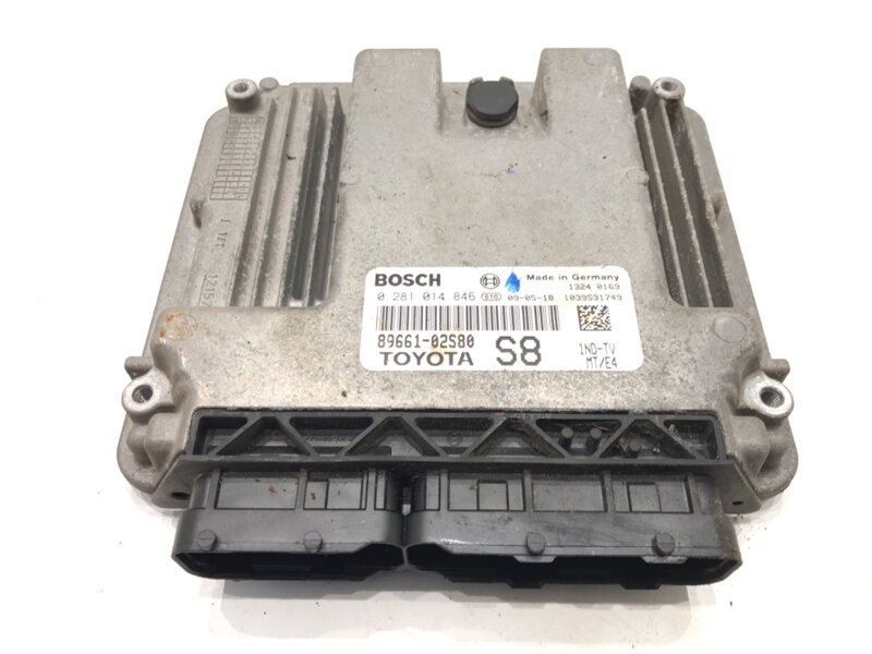 RIADIACA JEDNOTKA MOTORA TOYOTA AURIS (_E15_) 2006 - 2012 89661-02S80 RIADIACA JEDNOTKA MOTORA TOYOTA AURIS (_E15_) 2006 - 2012 89661-02S80