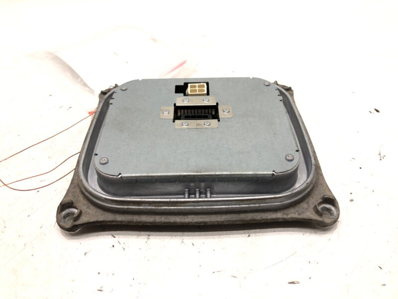 RIADIACA JEDNOTKA XENÓN BMW X3 (E83) 2003 - 2011 1307329153