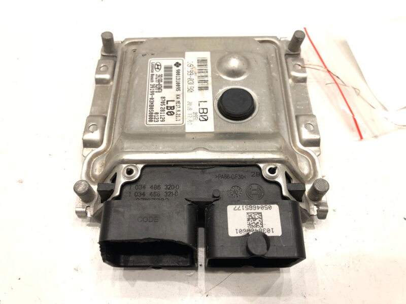RIADIACA JEDNOTKA MOTORA HYUNDAI I30 (PDE, PD, PDEN) 2016 - 2022 39199-03NF0
