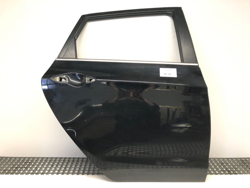 DVERE PRAVÉ ZADNÉ HYUNDAI I30 KOMBI VAN (GDE, GD) 2012 - 2022