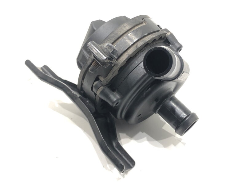 PRÍDAVNÁ VODNÁ PUMPA ALFA ROMEO STELVIO (949_) 2016 - 2022 00505528600 PRÍDAVNÁ VODNÁ PUMPA ALFA ROMEO STELVIO (949_) 2016 - 2022 00505528600
